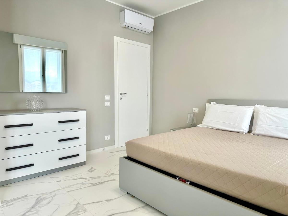 Donnino Apartments Фіденца Екстер'єр фото