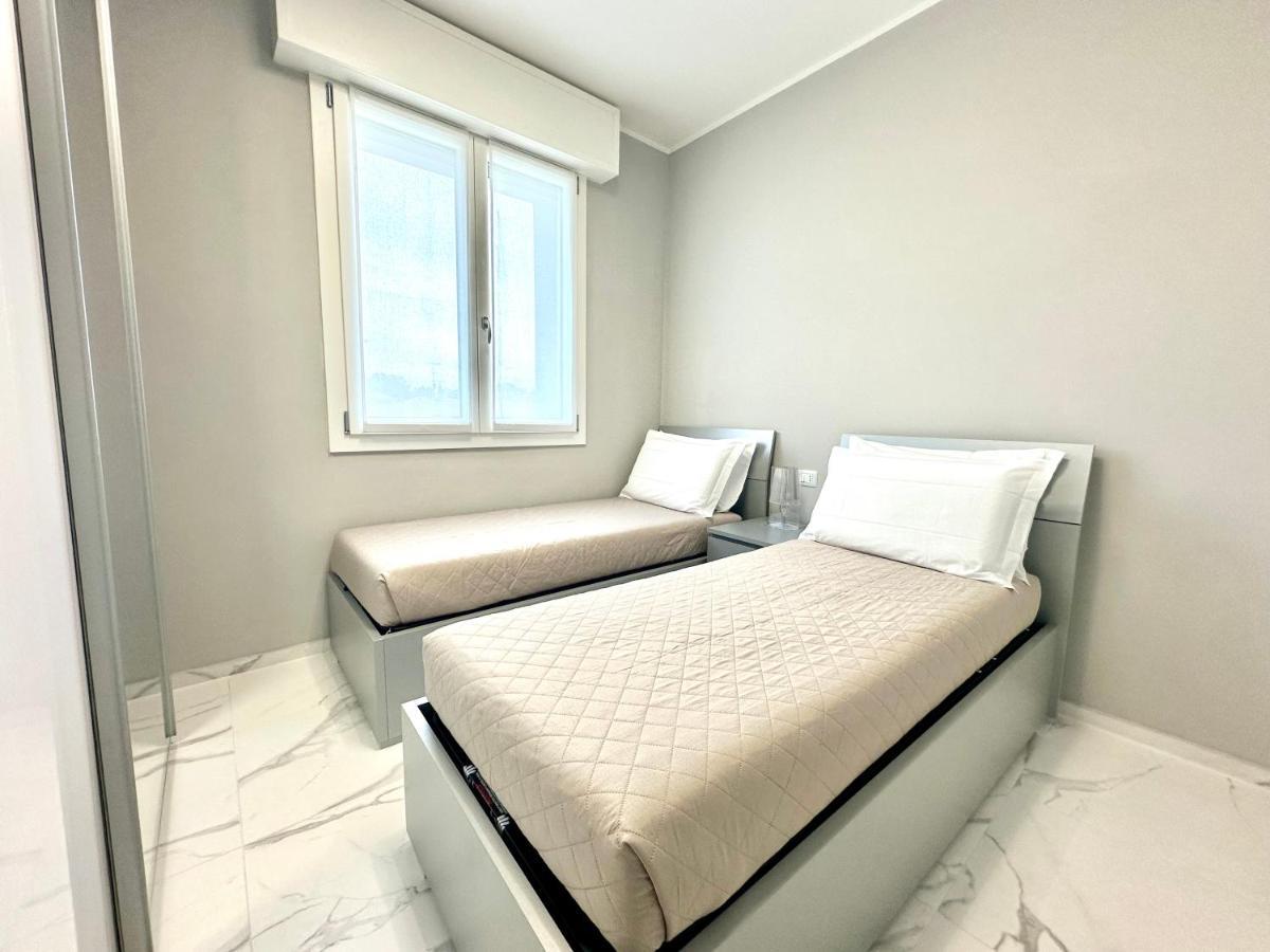 Donnino Apartments Фіденца Екстер'єр фото