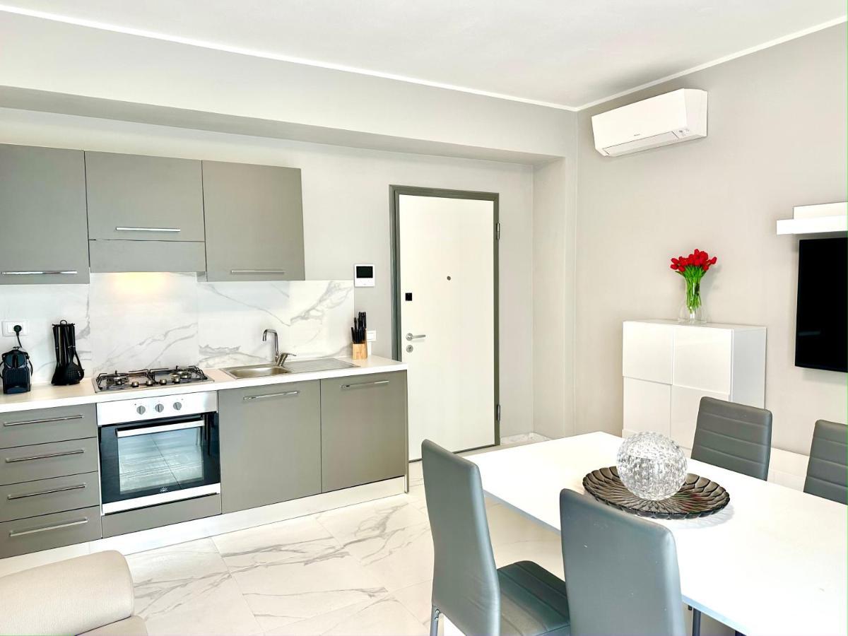 Donnino Apartments Фіденца Екстер'єр фото